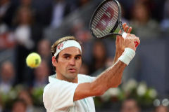 Federer arrolla en su regreso a Madrid