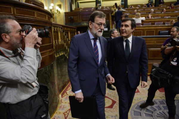 Mariano Rajoy y Jos Luis Aylln, en el Congreso el pasado mayo.