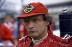 Foto de archivo del tricampen austriaco de Frmula1, Niki Lauda.