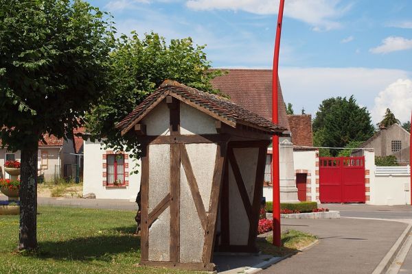 La aldea francesa de Montereau en la que se ha emitido este decreto.