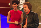 Raphael, con la presentadora de 'GlobalES', Rosa Frasquet.