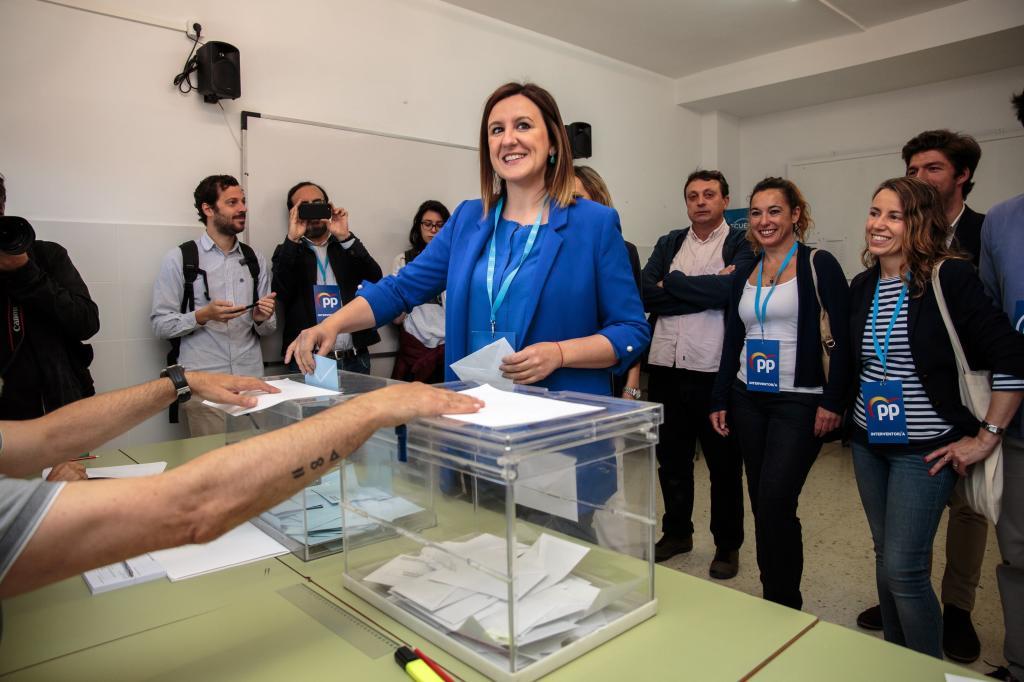 La candidata del PP a la Alcaldía de Valencia, María José Catalá ...