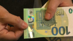 As son los nuevos billetes de 100 y 200 euros