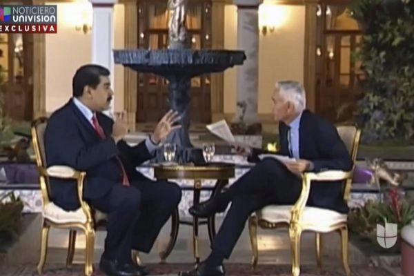 Nicols Maduro y Jorge Ramos durante la entrevista.