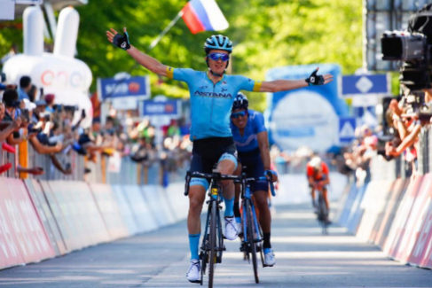 Pello Bilbao gana la ltima etapa de montaa y Carapaz, a un paso del triunfo final