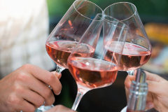 Mitos y medias verdades sobre el vino rosado