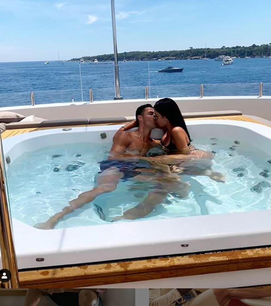 Cristiano y su novia estn disfrutando de sus vacaciones en la...