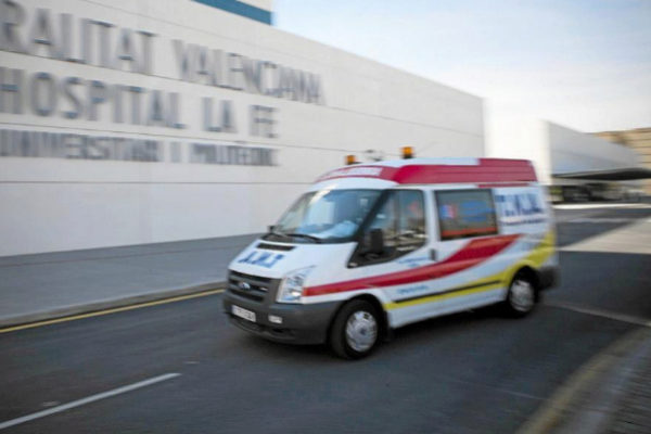 Muere una mujer de 18 años atropellada de madrugada por un taxi ...