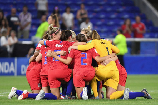 <HIT>USA</HIT>&amp;apos;s players celebrate after winning the France 2019...