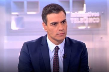 Pedro Snchez, en un momento de la entrevista en Telecinco.