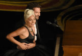 Lady Gaga y Bradley Cooper, durante su actuacin en los ltimos Oscar.