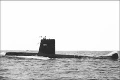 Esta imagen de archivo muestra al submarino francs 'La Minerve' durante un ejercicio militar.
