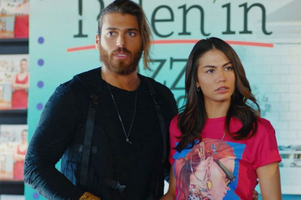 Los protagonistas de Erkenci Kus: Pjaro Soador, telenovela turca...