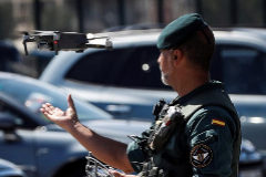 El Gobierno blinda la Zarzuela, Moncloa y las Cortes contra los drones