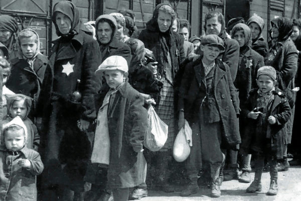 Aprender a enseñar el Holocausto | Internacional