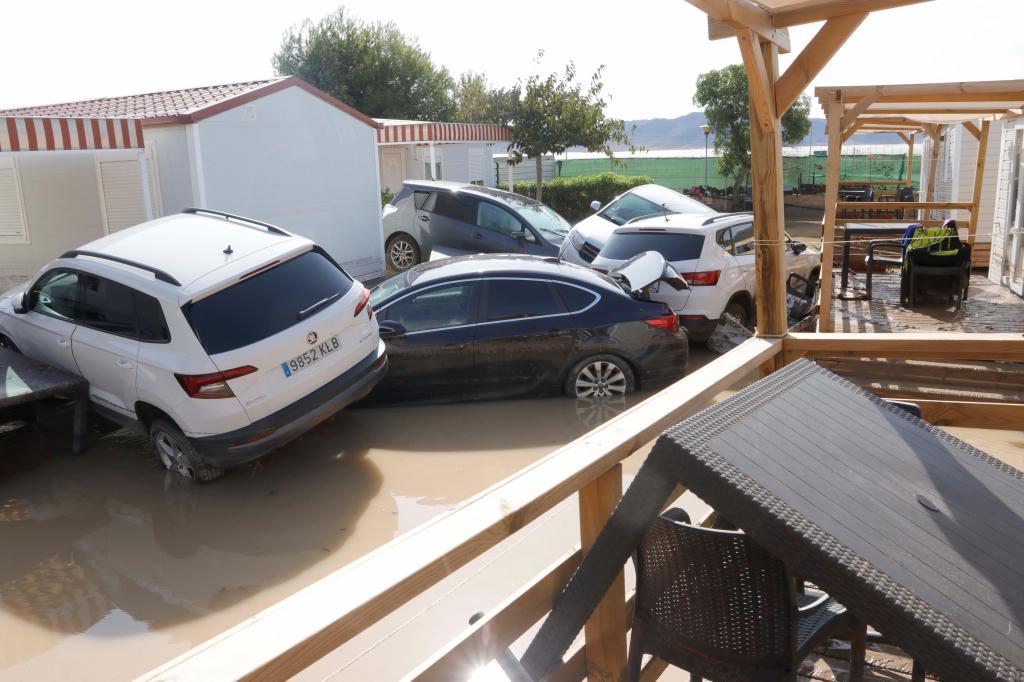 Última hora de la DANA: Cuarta víctima mortal atrapada en un coche sumergido en Jámula, Granada 15683737525452