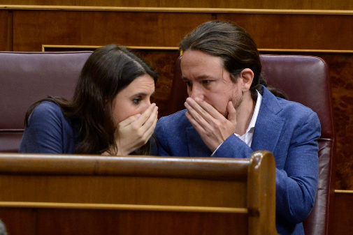 Irene Montero y Pablo Iglesias, en el Congreso de los Diputados.