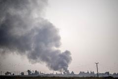 Turqua lanza su ataque por tierra y aire contra las fuerzas kurdas en Siria