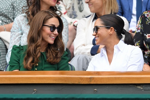 La duquesa de Cambridge y la de Sussex en el torneo de tenis de Wimbledon en julio de 2018 - Getty