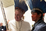 Los obispos  aprueban la ordenacin de sacerdotes casados para la Amazona