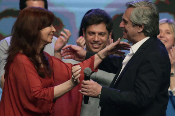 El presidente electo, Alberto Fernández, junto a Kristina Fernández.