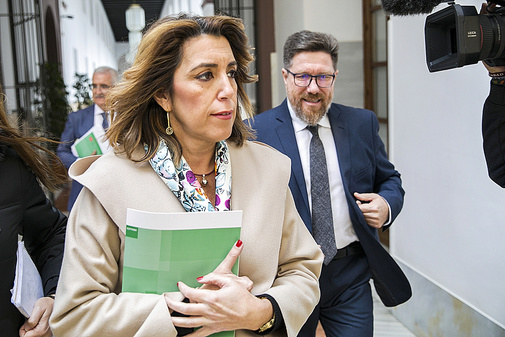 La lder del PSOE andaluz, Susana Daz, en los pasillos del...