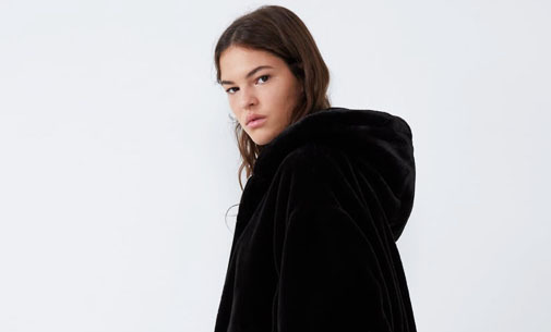 Consciente Llanura Almeja Este abrigo de Zara es perfecto si te vas de viaje, es reversible y con  estilos opuestos | Moda