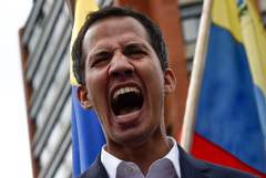 Juan Guaid, presidente encargado de Venezuela, en una manifestacin en las calles de Caracas.