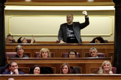 El diputado de ERC Jordi Salvador, durante los acatamientos a la Constitucin, el pasado 3 de diciembre, en el Congreso.