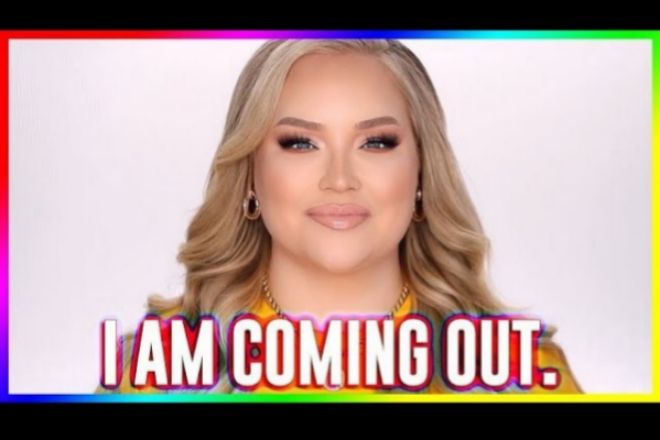 The &amp; apos; youtuber &amp; apos; NikkieTutorials star comes out of the ...