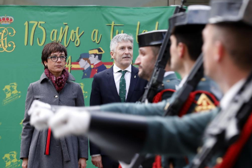 Mara Gmez y Fernando Grande-Marlaska, en la toma de posesin de la primera como directora de la Guardia Civil.