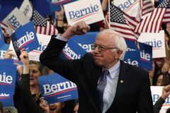 El izquierdista Bernie Sanders gana las primarias de New Hampshire mientras Joe Biden se desploma
