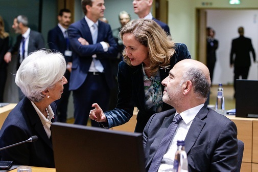 La vicepresidenta económica con Christine Lagarde, presidenta del Banco Central Europeo, y Pierre Moscovici, ex comisario europeo de Asuntos Económicos y Financieros, Fiscalidad y Aduanas.