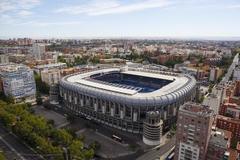 El Real Madrid convierte el Santiago Bernabu en un almacn de campaa para material sanitario