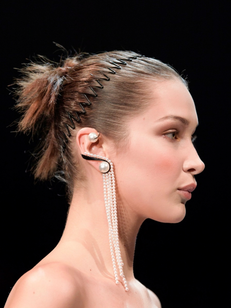 Anima Tus Peinados Diadema En Zigzag Belleza EL MUNDO