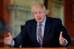 Boris Johnson anuncia una "desescalada" catica del coronavirus