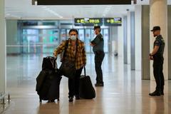 Coronavirus | Tenerife Sur, Alicante-Elche, Sevilla, Menorca e Ibiza tambin sern aeropuertos de entrada en la desescalada