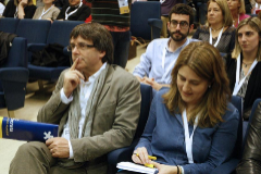 Carles Puigdemont y Marta Pascal en 2017.