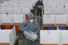 Desinfeccin de instalaciones por el coronavirus en Corea del Sur.