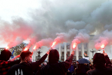 Manifestaciones frente al parlamento ucraniano en Kiev.