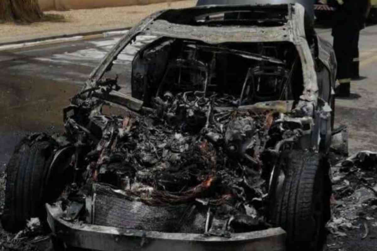 Estado en el que ha quedado el coche de Mohamed tras el accidente.