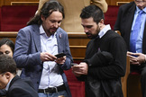 El lder de Podemos, Pablo Iglesias (izqda.), y Ramn Espinar, en 2018.