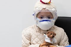 La terapia de protones que 'borr' el tumor cerebral de Ahinara en plena pandemia de Covid