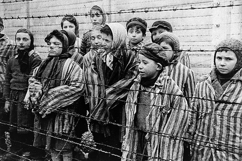 As encontraron los soviticos a los nios presos en Auschwitz.