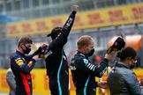 Hamilton aburre a todos en otra catstrofe de Ferrari
