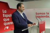 Jos Luis balos, secretario de Organizacin del PSOE, durante su comparecencia el domingo en Ferraz.