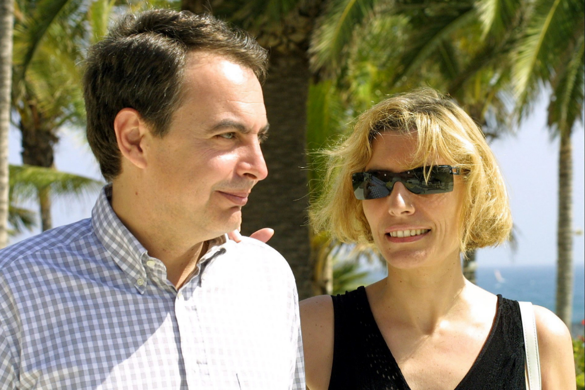 Zapatero y su mujer, Sonsoles, en Lanzarote en 2004.