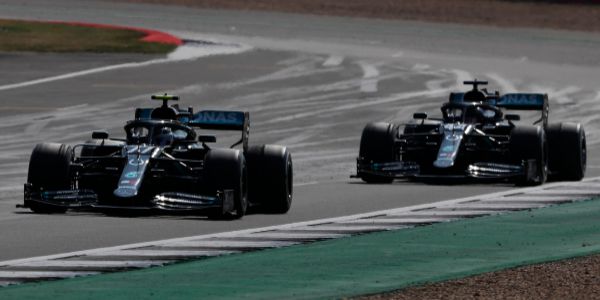 Bottas y Hamilton, el domingo en Silverstone.
