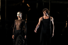En julio de 2010, Nacho Duato se despidi de la Compaa Nacional de Danza, despus de 20 aos al frente de ella, en el Teatro Bolshoi de Mosc.