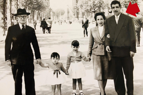 Blas Antn con su mujer y sus dos hijas, tras regresar de Alemania. LBUM FAMILIAR